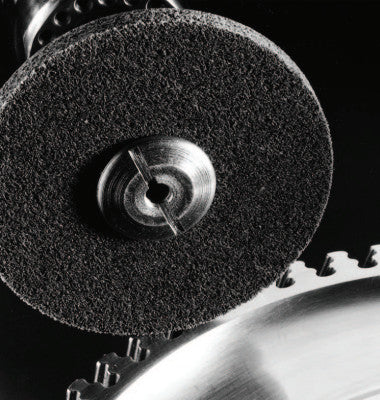 3M™ Scotch-Brite Cut and Polish Unitized Discs, 3 X 1/4, 18,100 rpm, Aluminum Oxide, 048011-03728
